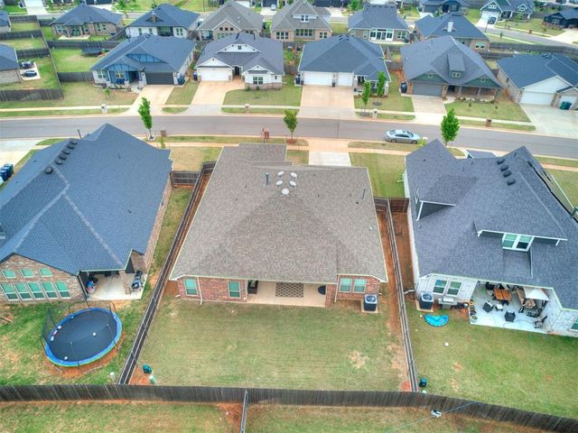 18101 Jimenez Drive, Edmond, OK 73012