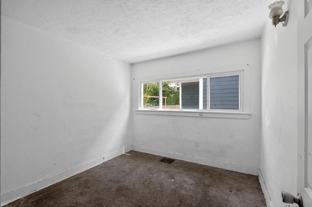 2670 Berrell Avenue, Columbus, OH 43211