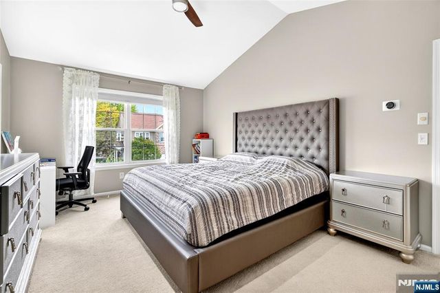 554 Adirondack Court, Mahwah, NJ 07430