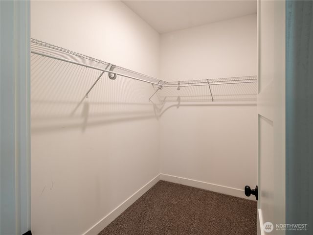 18706 232ND Avenue E, Orting, WA 98360