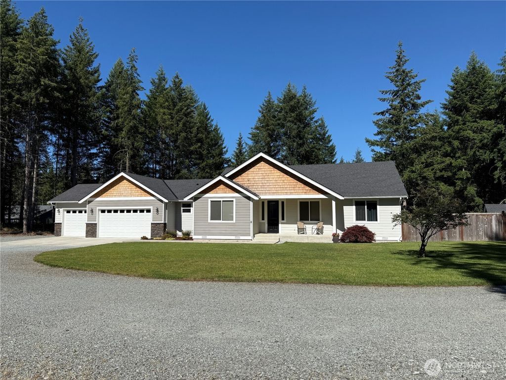 18706 232ND Avenue E, Orting, WA 98360