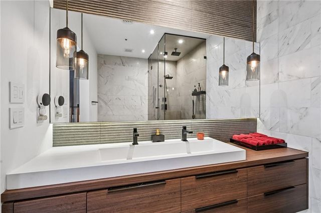 805 Peachtree Street NE 501, Atlanta, GA 30308