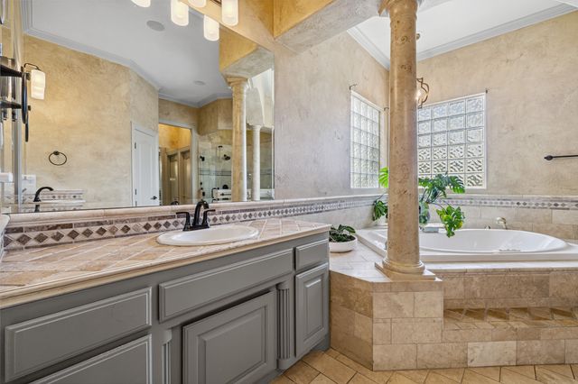 6537 S Dover Terrace, Fort Worth, TX 76132