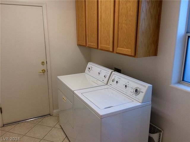 3047 Hickory Valley Road, Henderson, NV 89052
