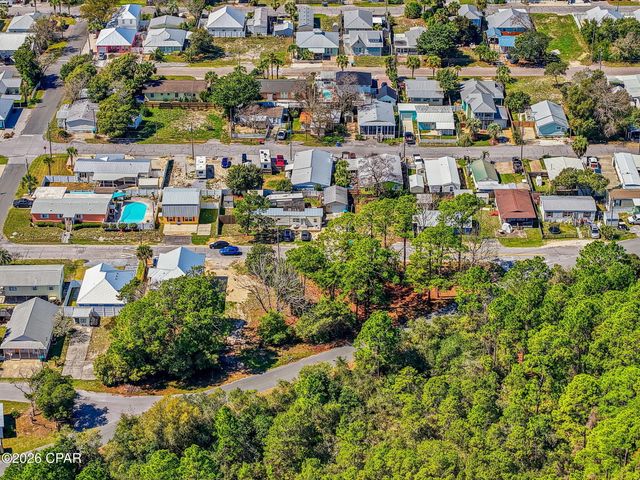 321 Deluna Place, Panama City Beach, FL 32413