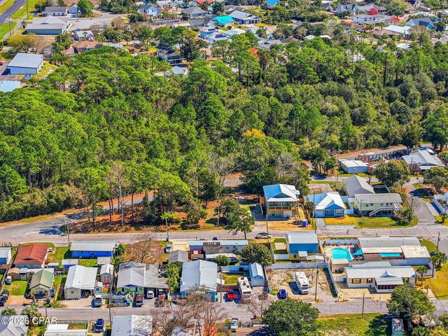 321 Deluna Place, Panama City Beach, FL 32413