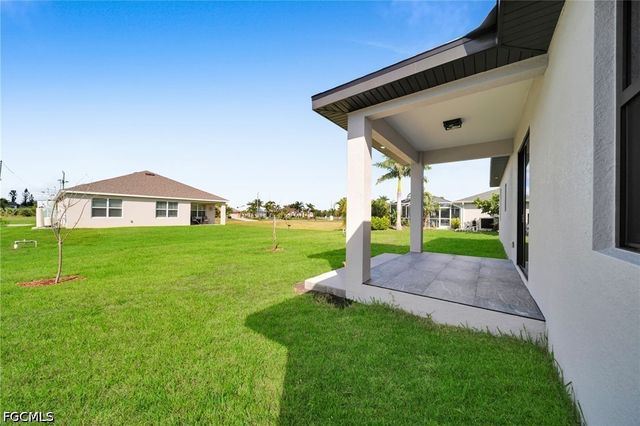 2903 NW 3rd ST, Cape Coral, FL 33993