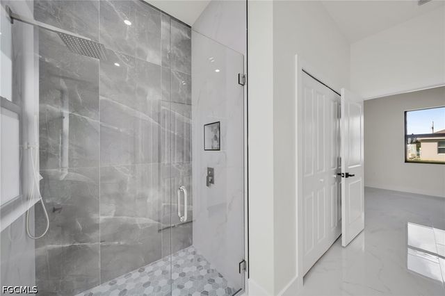 2903 NW 3rd ST, Cape Coral, FL 33993