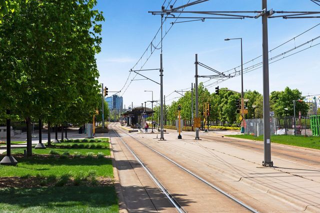 8161 33rd Avenue S 609, Bloomington, MN 55425