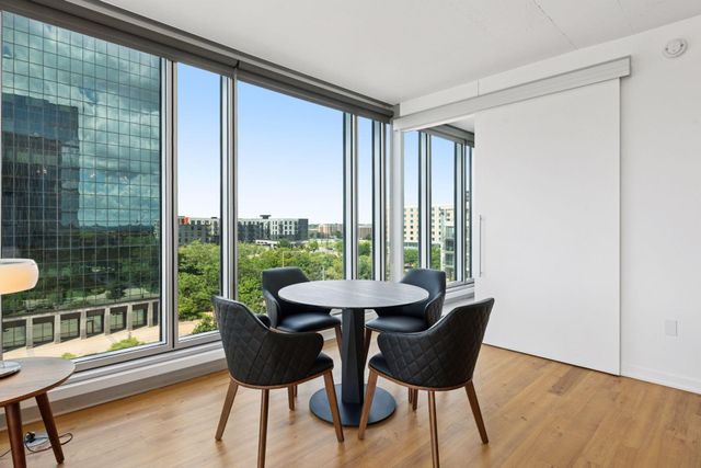 8161 33rd Avenue S 609, Bloomington, MN 55425