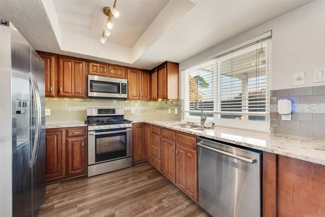 1114 Wood Heights Drive, Lewisville, TX 75067