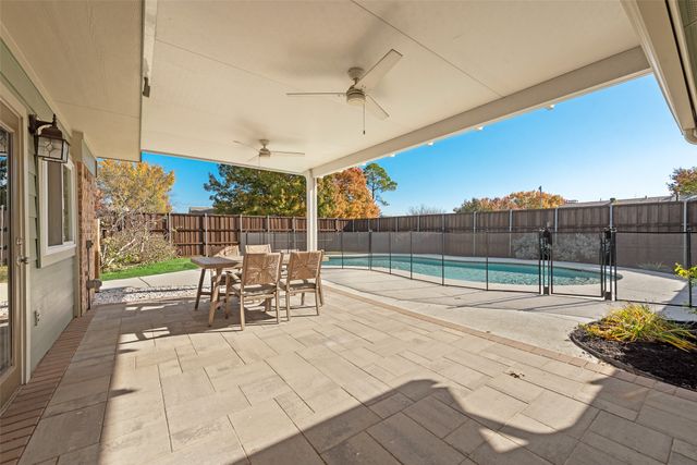 1114 Wood Heights Drive, Lewisville, TX 75067