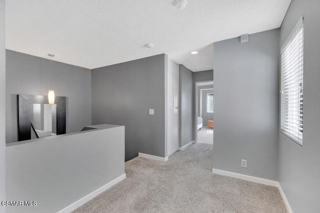 2776 Erringer Road 19, Simi Valley, CA 93065