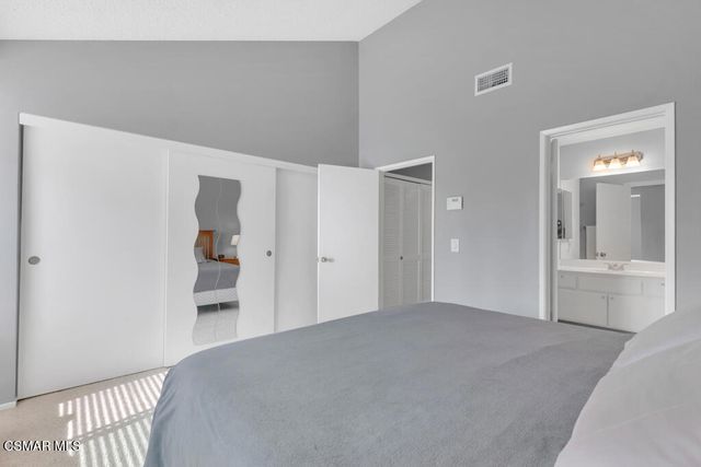 2776 Erringer Road 19, Simi Valley, CA 93065
