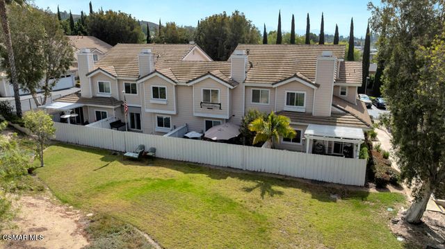 2776 Erringer Road 19, Simi Valley, CA 93065
