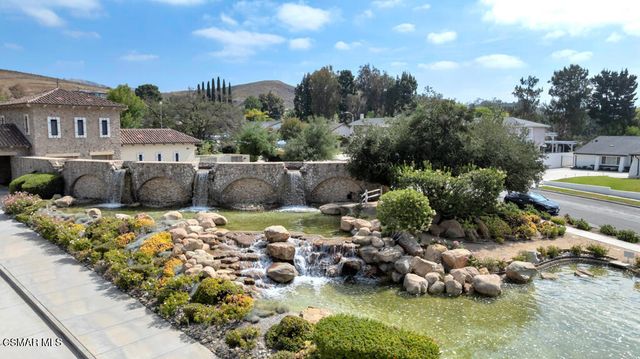 2776 Erringer Road 19, Simi Valley, CA 93065