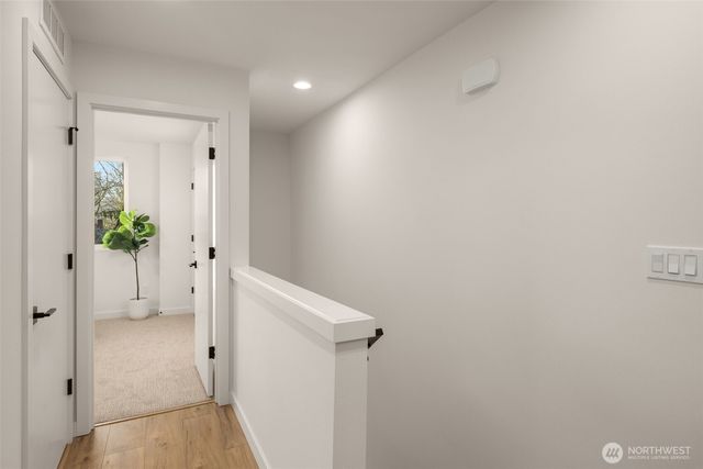 916 A 15th Avenue, Seattle, WA 98122