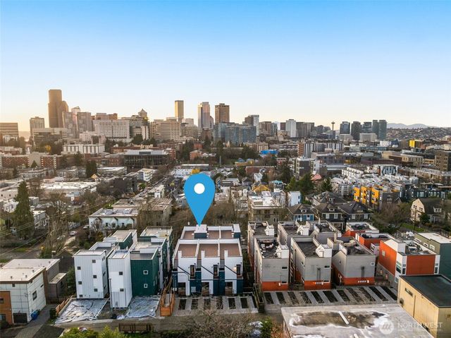 916 A 15th Avenue, Seattle, WA 98122