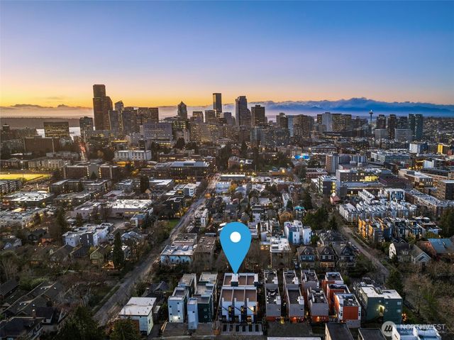 916 A 15th Avenue, Seattle, WA 98122