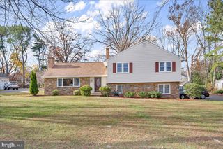 1909 FOULK RD, Wilmington, DE 19810