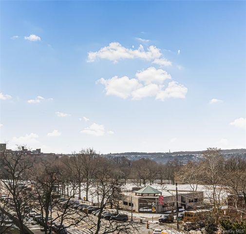 3515 Henry Hudson Parkway 5G, Bronx, NY 10463