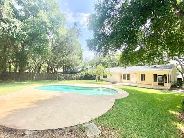 1210 Whitewood Way, Niceville, FL 32578