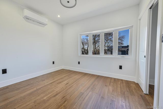 92-43 76th Street, Woodhaven, NY 11421