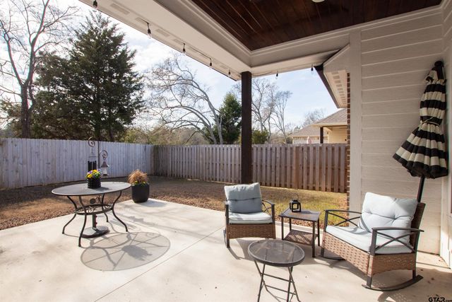 1712 Josh Dr, Whitehouse, TX 75791