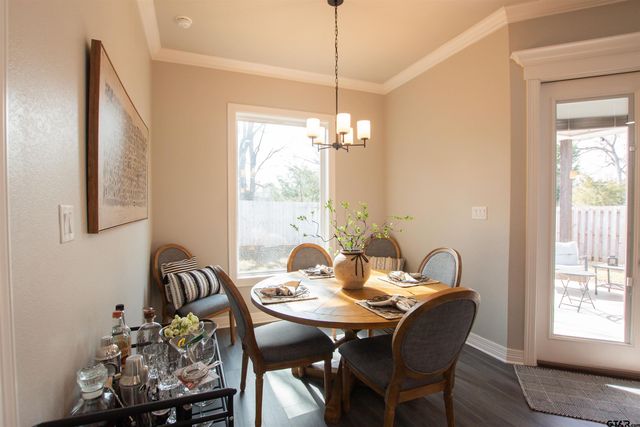 1712 Josh Dr, Whitehouse, TX 75791