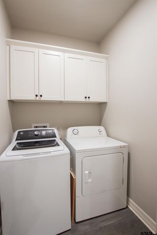 1712 Josh Dr, Whitehouse, TX 75791