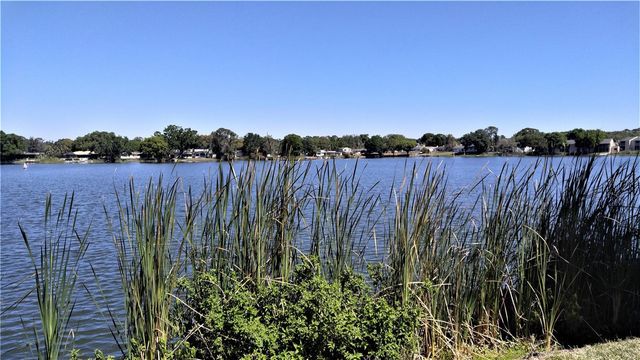 1920 E EDGEWOOD DRIVE J5, Lakeland, FL 33803