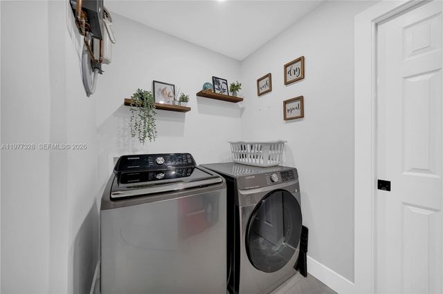 14531 SW 127th Ct, Miami, FL 33186