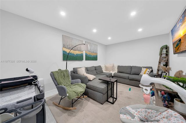 14531 SW 127th Ct, Miami, FL 33186