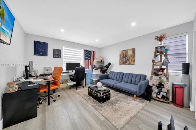 14531 SW 127th Ct, Miami, FL 33186