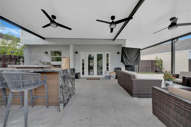 14531 SW 127th Ct, Miami, FL 33186