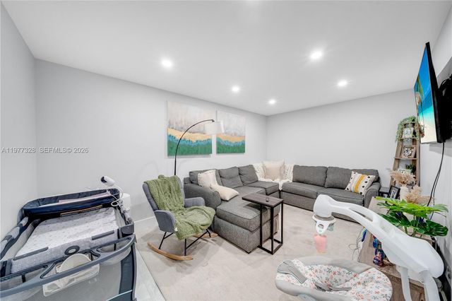 14531 SW 127th Ct, Miami, FL 33186