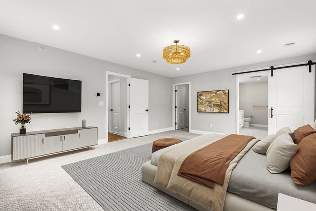 13 Whitman Circle 13, Bellingham, MA 02019
