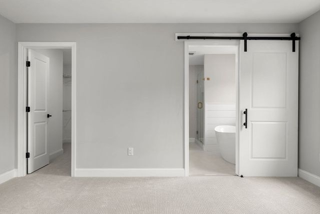 13 Whitman Circle 13, Bellingham, MA 02019