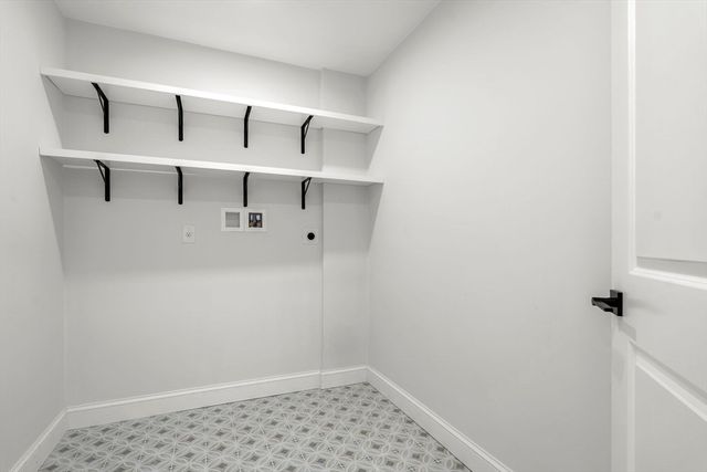 13 Whitman Circle 13, Bellingham, MA 02019
