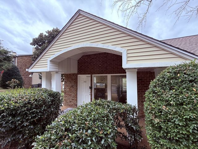 102 Pepper Ridge Cir, Antioch, TN 37013