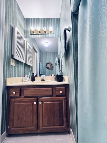 102 Pepper Ridge Cir, Antioch, TN 37013