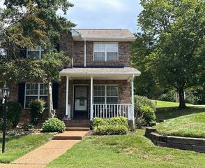 102 Pepper Ridge Cir, Antioch, TN 37013