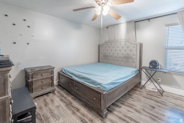 3816 S PHEASANT GLEN DR, West Valley City, UT 84120