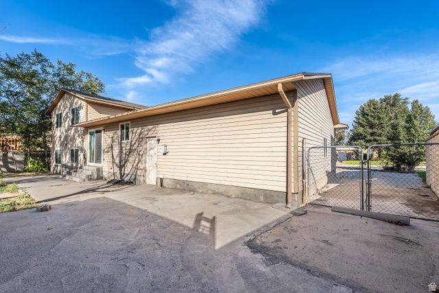 3816 S PHEASANT GLEN DR, West Valley City, UT 84120