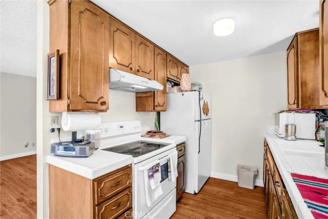 615 E Broadway, Long Beach, CA 90802