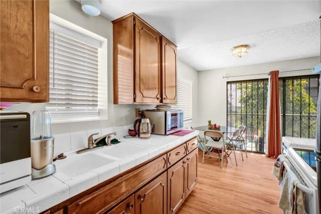 615 E Broadway, Long Beach, CA 90802