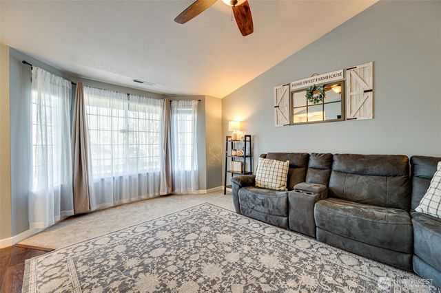 16413 NE 80th Street, Vancouver, WA 98682