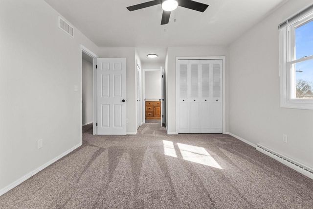 1645 CRESTVIEW DRIVE, Oshkosh, WI 54904