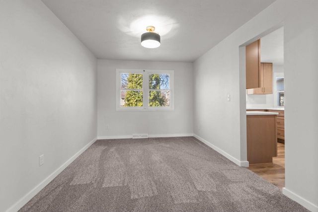 1645 CRESTVIEW DRIVE, Oshkosh, WI 54904