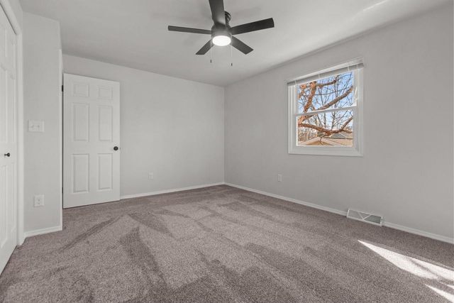 1645 CRESTVIEW DRIVE, Oshkosh, WI 54904